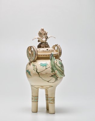 Alternate image of Three footed vase with design of gourds, insects and frogs by Meiji export ware
