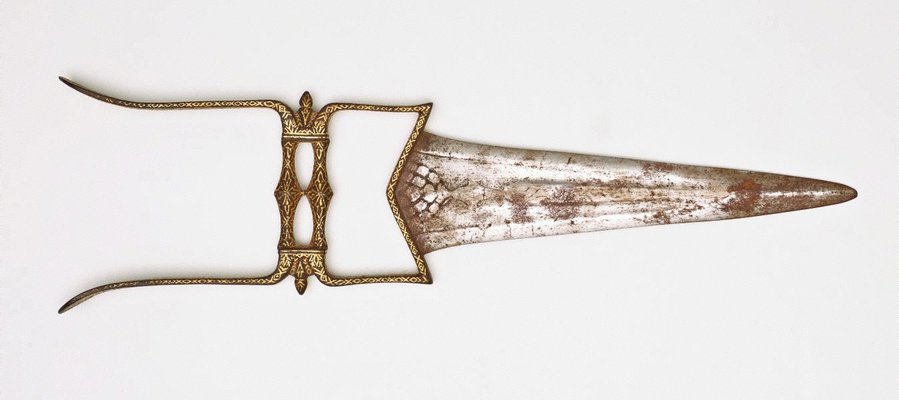 Alternate image of Double-handled punch-dagger (katar) with cover by 