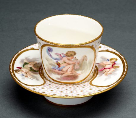 Alternate image of Cup and socketed saucer (gobelet et soucoupe enfonce) by Sèvres