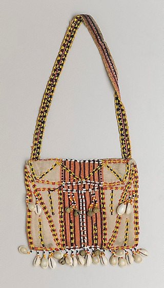 AGNSW collection Ga'dang, Kalinga Man's bag 20th century