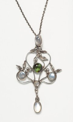 Alternate image of Moonstones and peridot pendant and chain by Rhoda Wager