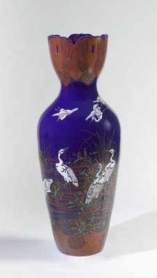 Alternate image of Stork vase by Meiji export ware, Fukagawa Porcelain Manufacturing Co., Ltd