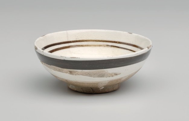 Alternate image of Small bowl by Cizhou ware