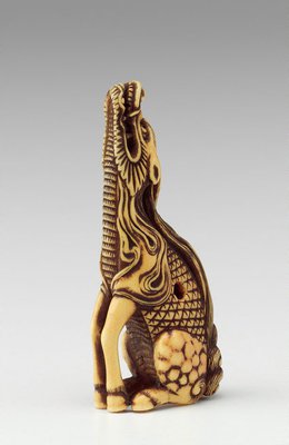 Alternate image of Netsuke in the form of a Kirin by 