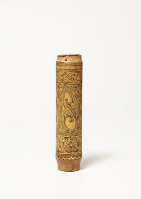 Alternate image of Yaavukaain (lime holder with lid) by Iatmul people