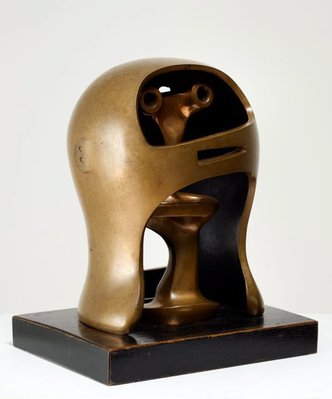 Alternate image of Helmet head no. 2 by Henry Spencer Moore