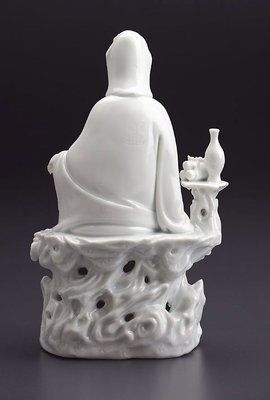 Alternate image of Guanyin with a vase and three scrolls by Dehua ware