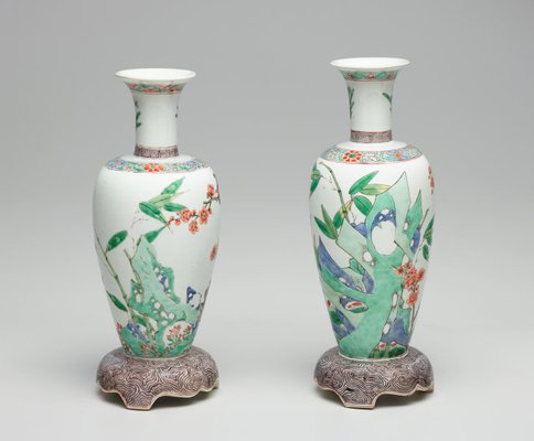 Alternate image of Pair of vases by Jingdezhen ware