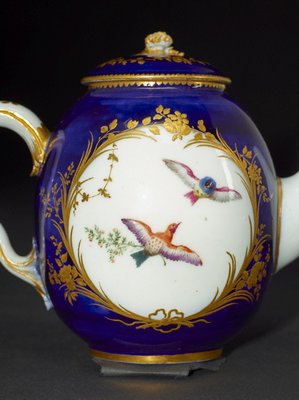 Alternate image of Teapot by Vincennes